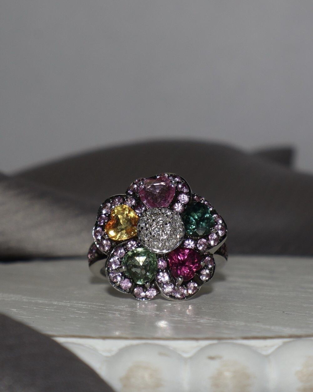Le Vian 14k White Gold Multi- Sapphire & Diamond Ring 7.91G / Sz 6